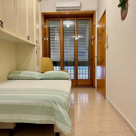아파트 Casa Con Balcone *