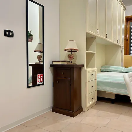 Casa Con Balcone 아파트 *